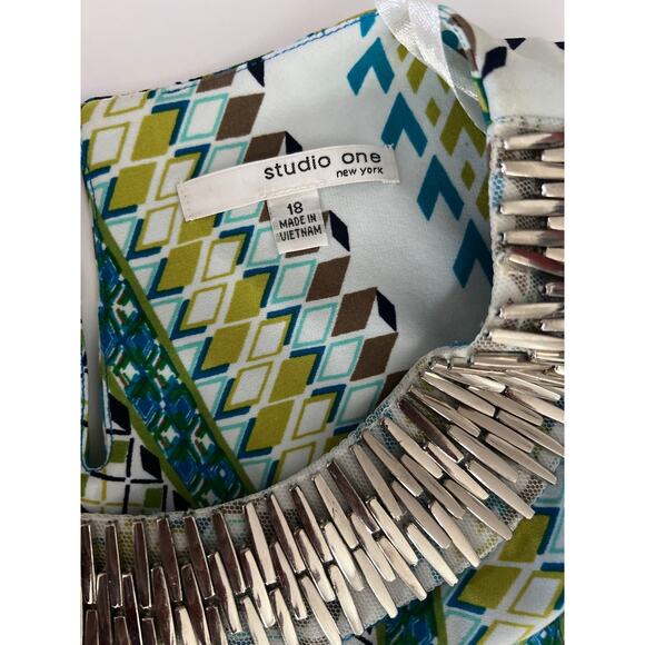 STUDIO ONE NY Shift Midi White Green Blue Sleeveless Embellished Neck Dress 18 - Picture 7 of 9